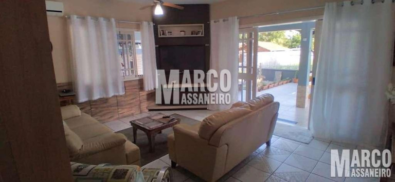 Imagem Casa com 3 Quartos à Venda, 450 m² em Pinheiros - Balneário Barra Do Sul