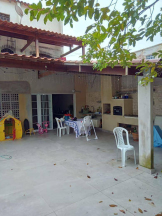 Imagem Casa com 3 Quartos à Venda, 240 m² em Fonseca - Niterói Imagem Casa com 3 Quartos à Venda, 240 m² em Fonseca - Niterói