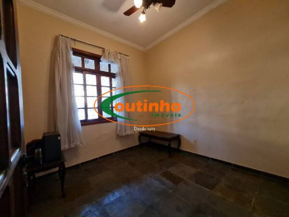 Imagem Casa com 7 Quartos à Venda, 371 m² em Rocha - Rio De Janeiro