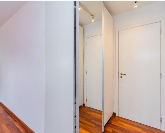 Imagem Imóvel com 3 Quartos à Venda, 136 m² em Vila Dom Pedro I - São Paulo Imagem Imóvel com 3 Quartos à Venda, 136 m² em Vila Dom Pedro I - São Paulo