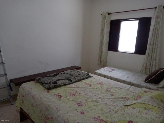 Imagem Casa com 3 Quartos à Venda, 252 m² em Balneário Itaóca - Mongaguá Imagem Casa com 3 Quartos à Venda, 252 m² em Balneário Itaóca - Mongaguá