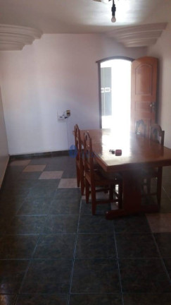 Imagem Casa com 3 Quartos à Venda, 360 m² em São Carlos - Anápolis