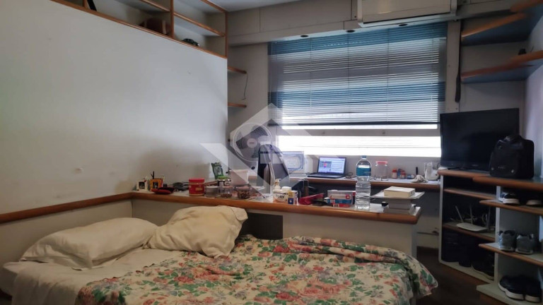 Imagem Apartamento com 4 Quartos à Venda, 234 m² em Copacabana - Rio De Janeiro Imagem Apartamento com 4 Quartos à Venda, 234 m² em Copacabana - Rio De Janeiro