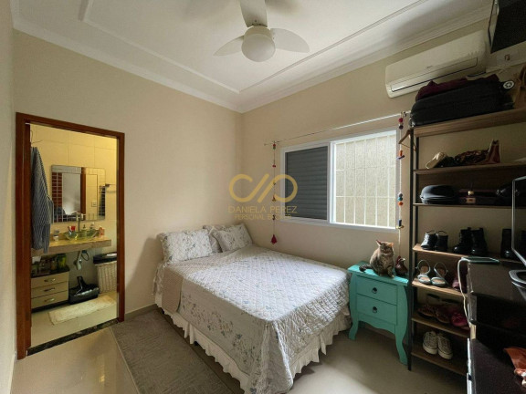 Imagem Casa com 3 Quartos à Venda, 160 m² em Flórida - Praia Grande Imagem Casa com 3 Quartos à Venda, 160 m² em Flórida - Praia Grande