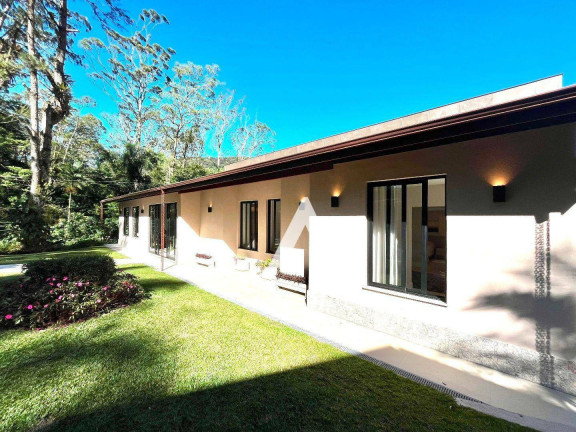 Imagem Casa com 5 Quartos à Venda, 498 m² em Comary - Teresópolis Imagem Casa com 5 Quartos à Venda, 498 m² em Comary - Teresópolis