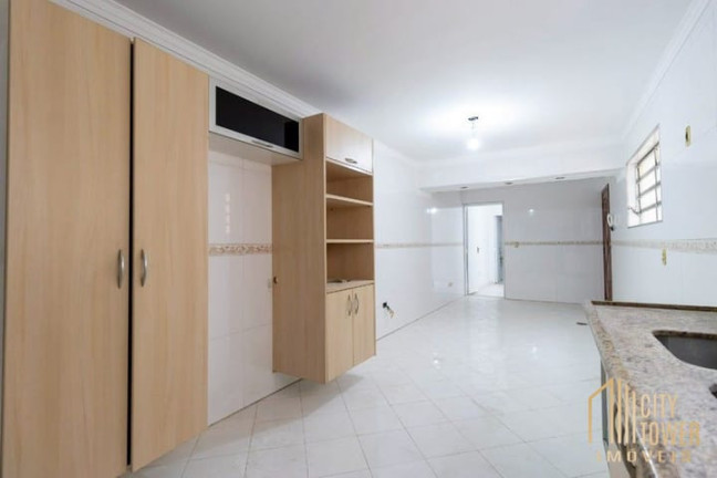 Imagem Casa com 3 Quartos à Venda, 240 m² em Vila Firmiano Pinto - São Paulo Imagem Casa com 3 Quartos à Venda, 240 m² em Vila Firmiano Pinto - São Paulo