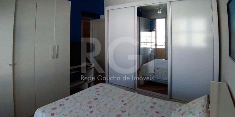 Imagem Apartamento com 3 Quartos à Venda, 150 m² em Centro Histórico - Porto Alegre Imagem Apartamento com 3 Quartos à Venda, 150 m² em Centro Histórico - Porto Alegre