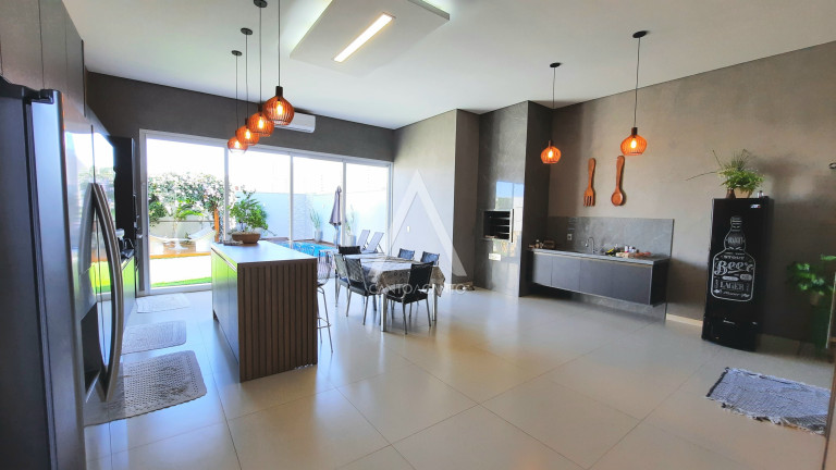 Imagem Casa com 2 Quartos à Venda, 337 m² em Jardim Das Itaúbas - Sinop