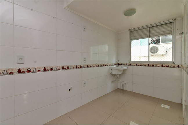 Imagem Imóvel com 2 Quartos à Venda, em Vila Nova - Porto Alegre Imagem Imóvel com 2 Quartos à Venda, em Vila Nova - Porto Alegre