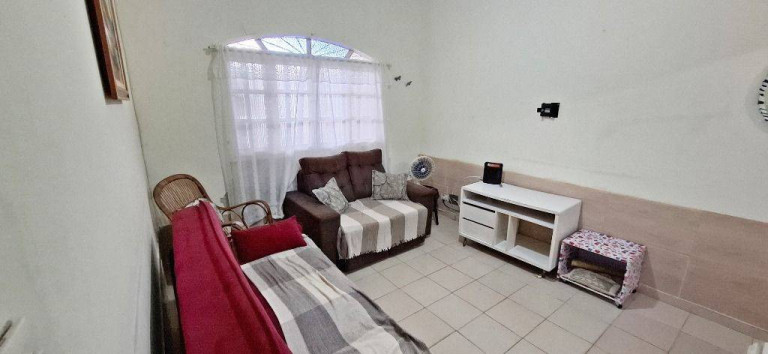 Imagem Casa com 2 Quartos à Venda, 100 m² em Maracanã - Praia Grande Imagem Casa com 2 Quartos à Venda, 100 m² em Maracanã - Praia Grande