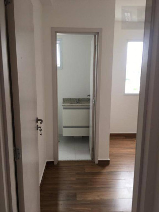 Imagem Apartamento com 3 Quartos para Alugar, 70 m² em Vila Humaitá - Santo André Imagem Apartamento com 3 Quartos para Alugar, 70 m² em Vila Humaitá - Santo André