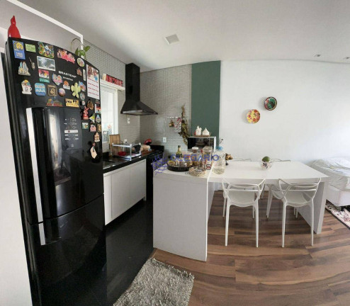 Imagem Sobrado com 3 Quartos à Venda, 100 m² em Armação - Penha Imagem Sobrado com 3 Quartos à Venda, 100 m² em Armação - Penha
