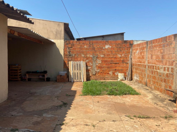 Imagem Casa com 2 Quartos à Venda, 114 m² em Conjunto Aero Rancho - Campo Grande