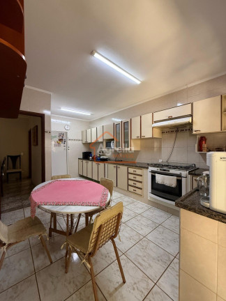 Imagem Casa com 3 Quartos à Venda, 211 m² em Parque Residencial Cambuí - Mogi Guaçu Imagem Casa com 3 Quartos à Venda, 211 m² em Parque Residencial Cambuí - Mogi Guaçu