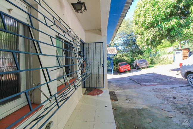 Imagem Terreno à Venda, 2.420 m² em Vila Nova - Porto Alegre Imagem Terreno à Venda, 2.420 m² em Vila Nova - Porto Alegre