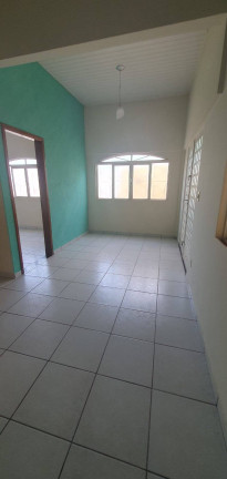 Imagem Casa com 3 Quartos à Venda, 300 m² em Cristo Rei - Várzea Grande