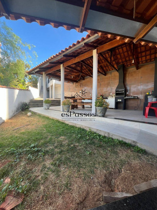 Imagem Casa com 3 Quartos à Venda, 300 m² em Nsa Aparecida - Florestal