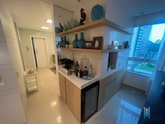 Imagem Apartamento com 3 Quartos à Venda, 130 m² em Pioneiros - Balneário Camboriú