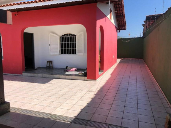 Imagem Casa com 3 Quartos à Venda, 400 m² em Jardim Das Palmeiras - Itanhaém Imagem Casa com 3 Quartos à Venda, 400 m² em Jardim Das Palmeiras - Itanhaém