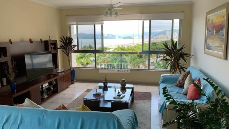 Apartamento com 3 Quartos à Venda, 185 m²