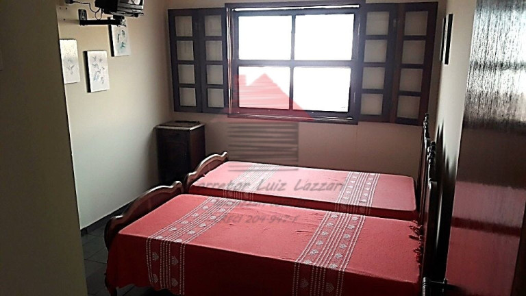 Imagem Casa com 8 Quartos à Venda, 450 m² em Maria Helena Novaes - Peruíbe
