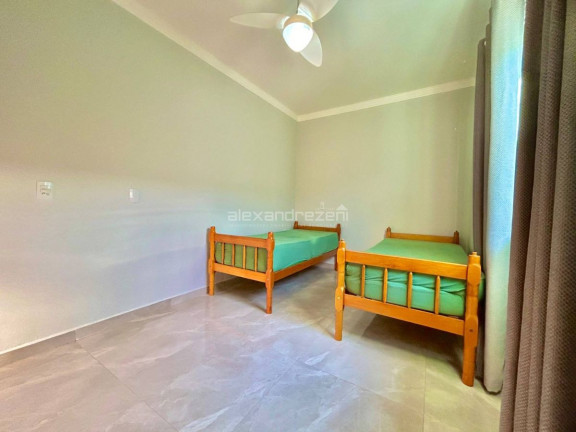 Imagem Casa com 3 Quartos à Venda, 121 m² em Bombas - Bombinhas