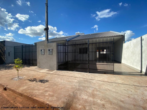 Casa com 2 Quartos à Venda, 65 m² em Jardim Cometa - Sarandi