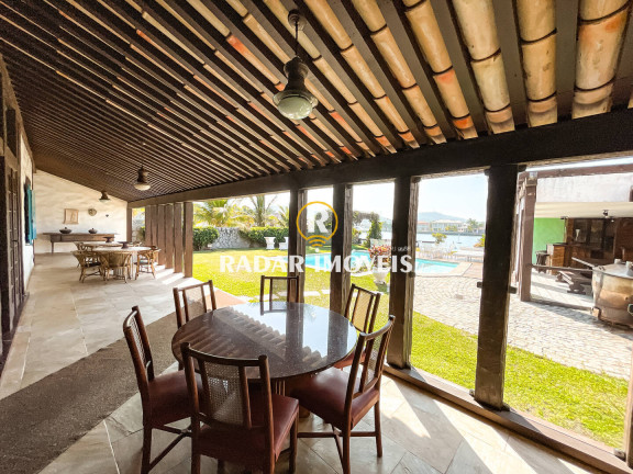 Imagem Casa com 9 Quartos à Venda, 670 m² em São Bento - Cabo Frio