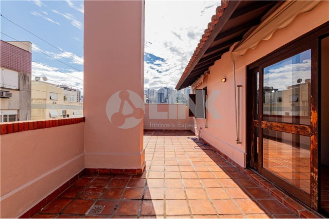 Imagem Imóvel com 3 Quartos à Venda, 166 m² em Petrópolis - Porto Alegre