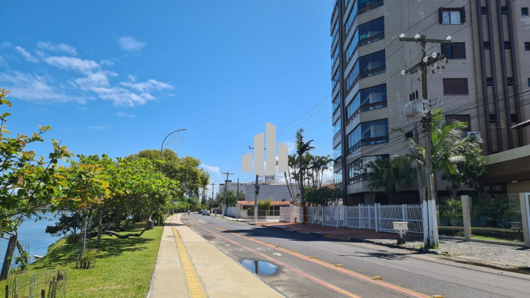 Imagem Apartamento com 2 Quartos à Venda, 129 m² em Centro - Torres