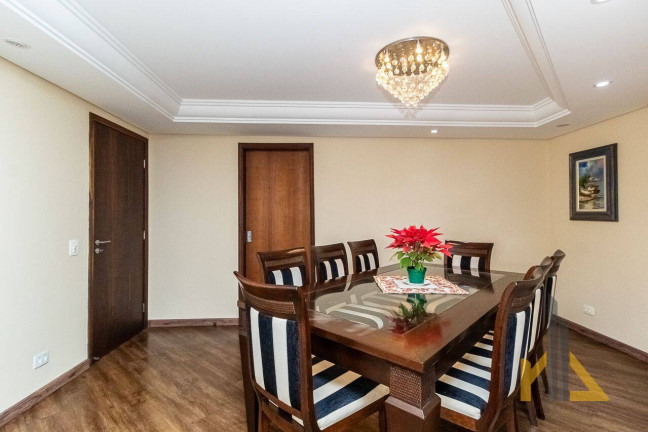 Imagem Casa com 3 Quartos à Venda, 127 m² em Bigorrilho - Curitiba Imagem Casa com 3 Quartos à Venda, 127 m² em Bigorrilho - Curitiba
