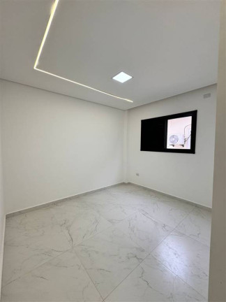 Imagem Casa com 4 Quartos à Venda, 160 m² em Guilhermina - Praia Grande