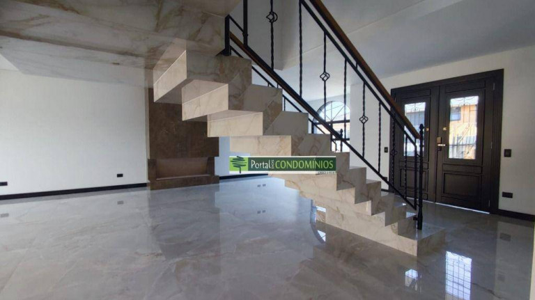 Imagem Casa com 4 Quartos à Venda, 358 m² em Campo Comprido - Curitiba Imagem Casa com 4 Quartos à Venda, 358 m² em Campo Comprido - Curitiba