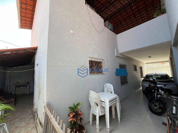 Imagem Casa com 4 Quartos à Venda, 247 m² em Maraponga - Fortaleza Imagem Casa com 4 Quartos à Venda, 247 m² em Maraponga - Fortaleza
