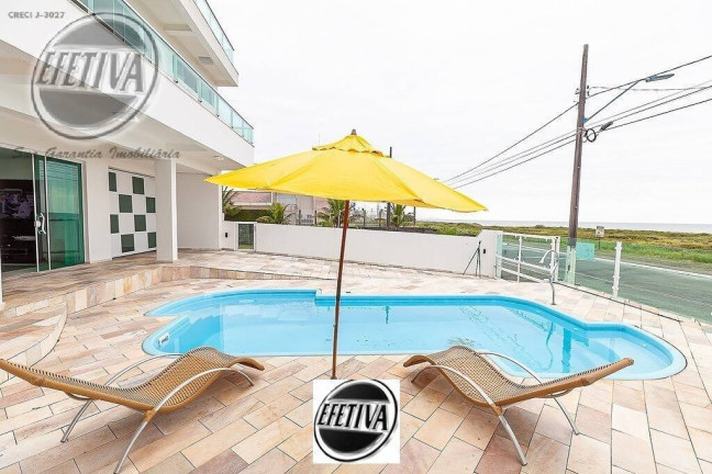 Casa com 4 Quartos à Venda, 432 m² em Balneário Caravela I - Matinhos