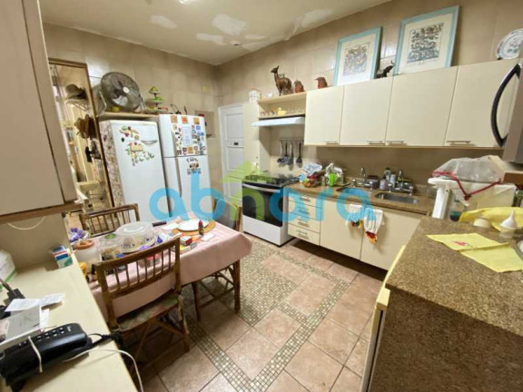 Imagem Apartamento com 3 Quartos à Venda, 180 m² em Copacabana - Rio De Janeiro