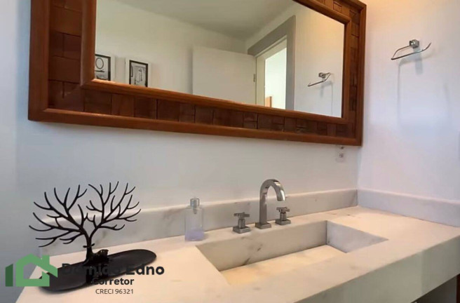 Imagem Casa com 3 Quartos à Venda, 350 m² em Praia Do Canto - Búzios