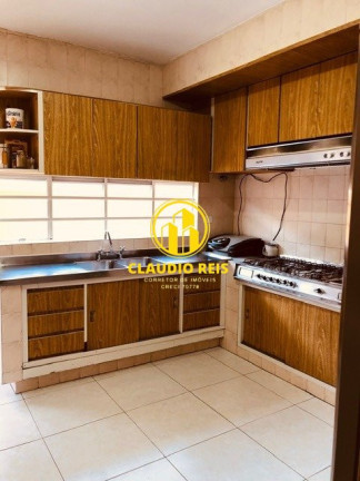 Imagem Casa com 3 Quartos à Venda, 270 m² em Vila Marari - São Paulo
