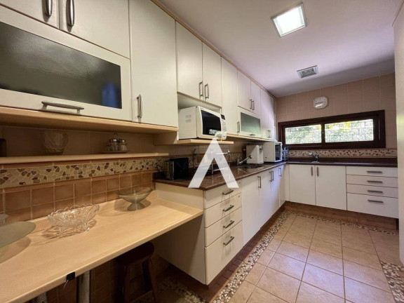 Imagem Casa com 4 Quartos à Venda, 186 m² em Alto - Teresópolis