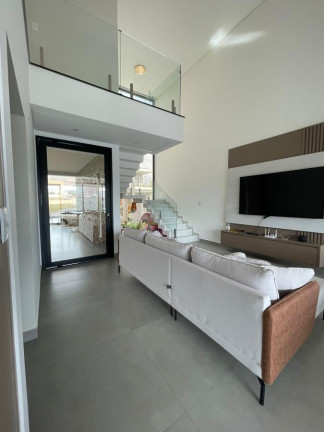 Imagem Casa com 3 Quartos à Venda, 260 m² em Residencial Ouroville - Taubaté