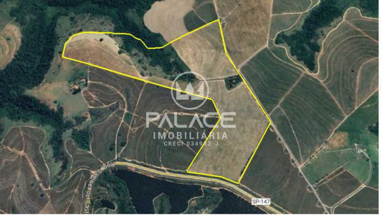 Fazenda à Venda, 400 m² em Centro - Anhembi