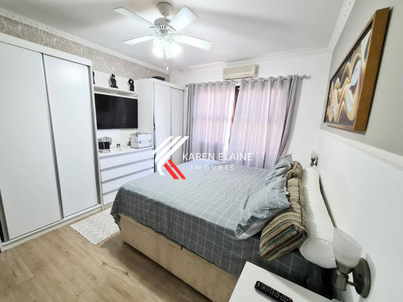 Casa com 4 Quartos à Venda, 351 m² em Itaguaçu - Florianópolis