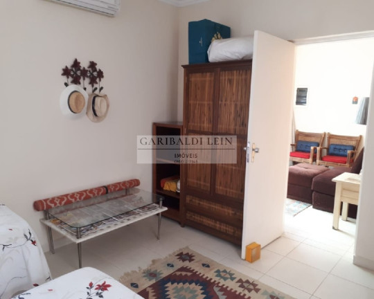 Imagem Casa com 4 Quartos à Venda, 180 m² em Balneário Praia Do Pernambuco - Guarujá Imagem Casa com 4 Quartos à Venda, 180 m² em Balneário Praia Do Pernambuco - Guarujá