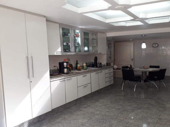 Imagem Imóvel com 3 Quartos à Venda, 566 m² em Jardim Guanabara - Rio De Janeiro