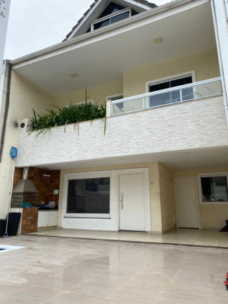 Casa com 4 Quartos à Venda, 194 m² em Recreio Dos Bandeirantes - Rio De Janeiro