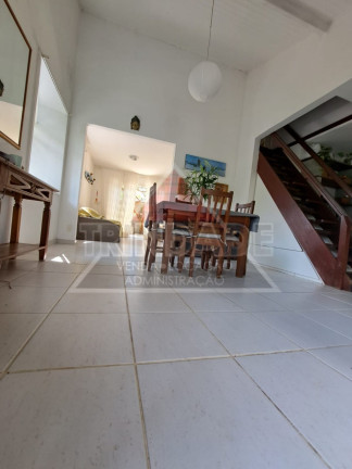 Imagem Casa com 4 Quartos à Venda, 150 m² em Vargem Grande - Rio De Janeiro