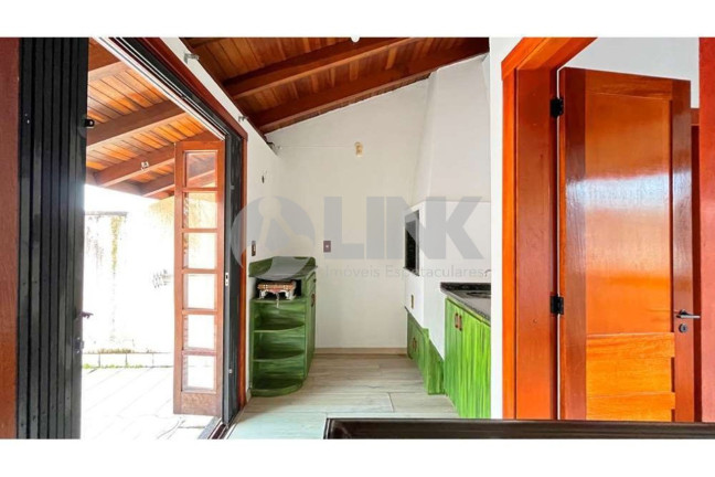 Imagem Imóvel com 3 Quartos à Venda, em Tristeza - Porto Alegre Imagem Imóvel com 3 Quartos à Venda, em Tristeza - Porto Alegre