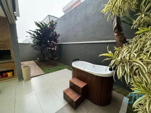 Imagem Sobrado com 3 Quartos à Venda, 230 m² em Fazenda Rodeio - Mogi Das Cruzes