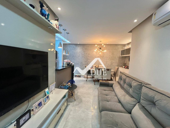Imagem Apartamento com 3 Quartos à Venda, 82 m² em Estuário - Santos