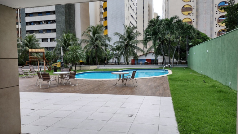 Imagem Apartamento com 4 Quartos à Venda, 305 m² em Meireles - Fortaleza Imagem Apartamento com 4 Quartos à Venda, 305 m² em Meireles - Fortaleza